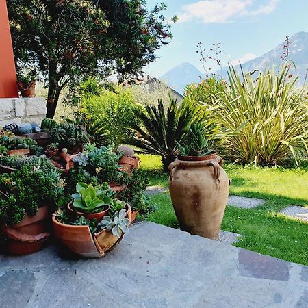 Casa Valenti Apartment Brenzone sul Garda Bagian luar foto