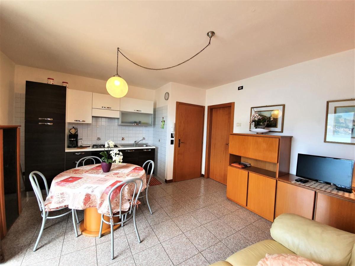 Casa Valenti Apartment Brenzone sul Garda Bagian luar foto