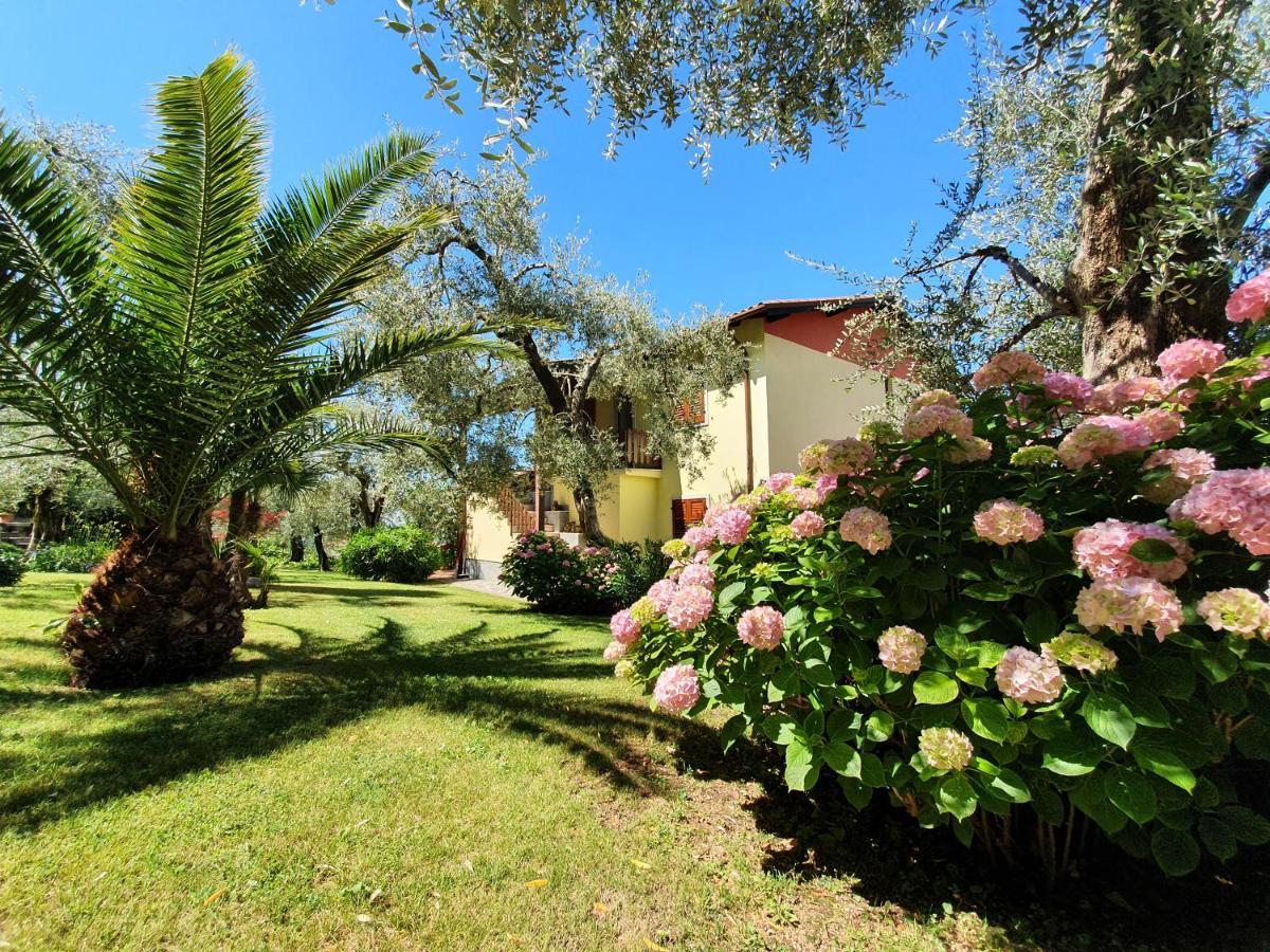 Casa Valenti Apartment Brenzone sul Garda Bagian luar foto