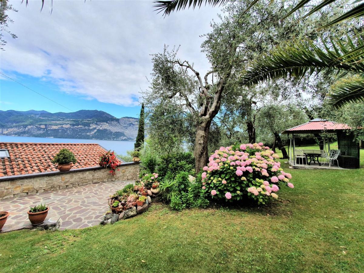 Casa Valenti Apartment Brenzone sul Garda Bagian luar foto