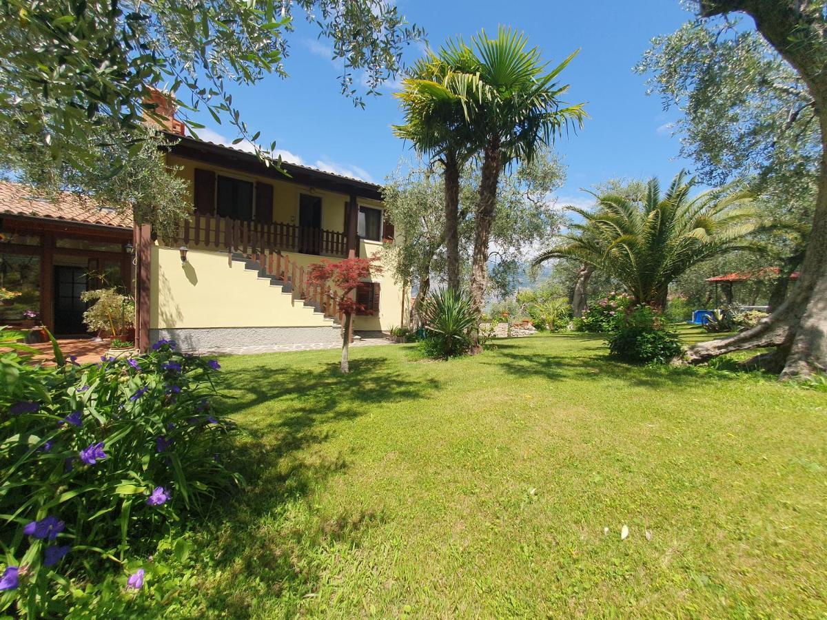 Casa Valenti Apartment Brenzone sul Garda Bagian luar foto