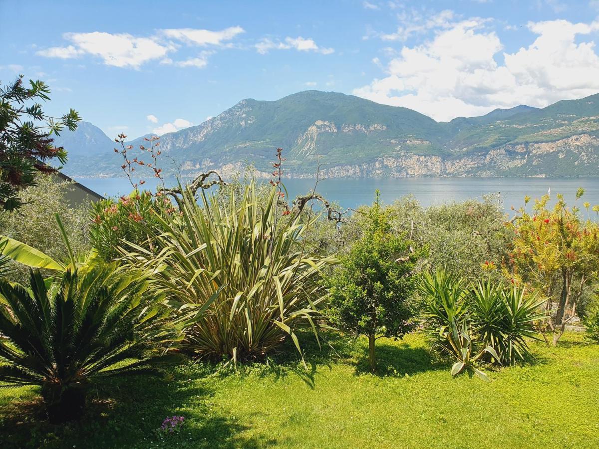 Casa Valenti Apartment Brenzone sul Garda Bagian luar foto