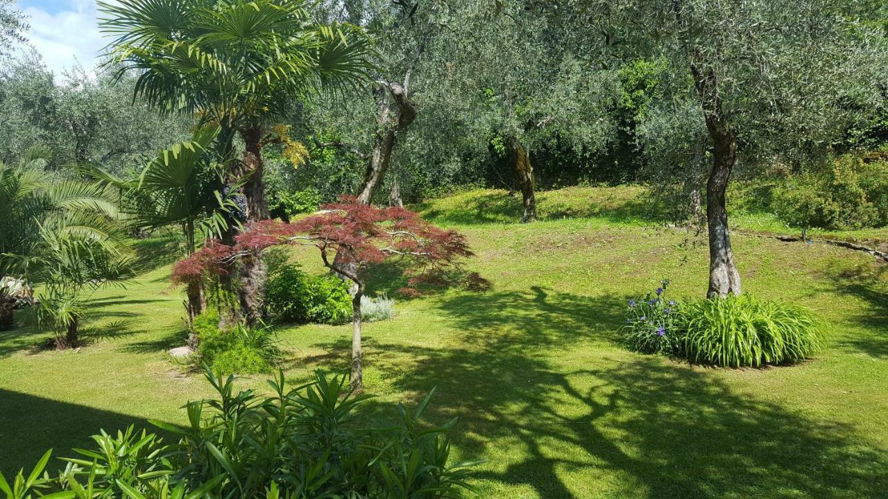 Casa Valenti Apartment Brenzone sul Garda Bagian luar foto